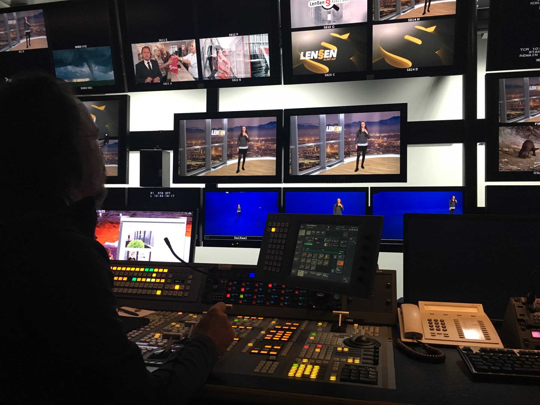 Regie- und Kontrollmonitor einer Fernsehproduktion